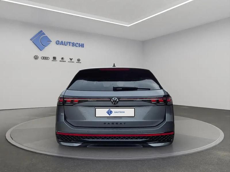 Neu VW Passat R-line 266 PS (195 kW) 2025 Gray Kombi