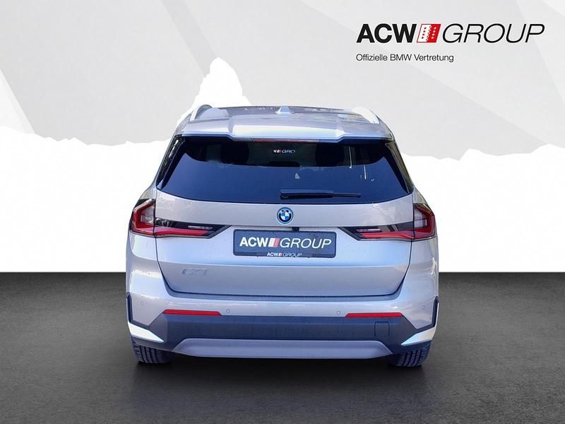 Gebraucht BMW iX1 Comfort Edition 230 kW (313 PS) 2023 SUV