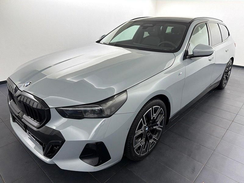 Gebraucht 2025 BMW 520 Comfort Edition Kombi | CHF 56’800 (Teuer) - Bild 1/4
