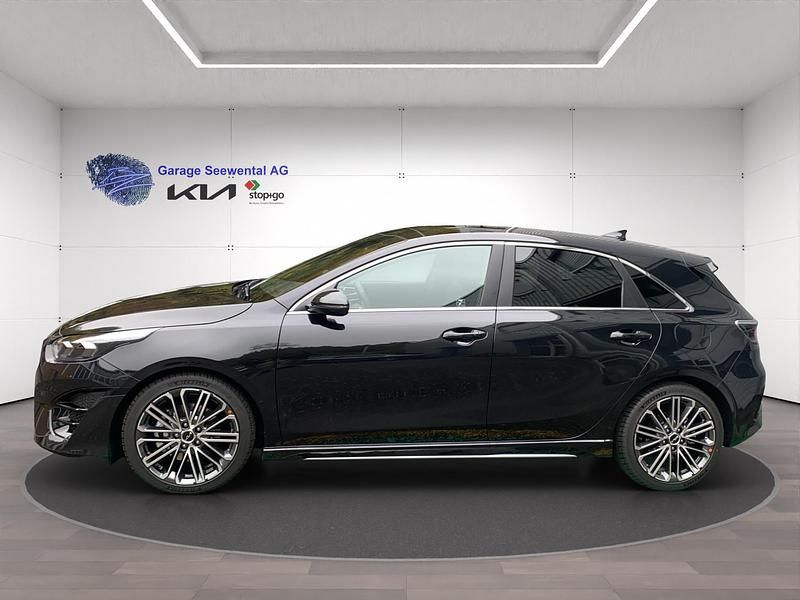 Neu Kia Ceed GT GT-Line 160 PS (117 kW) 2025