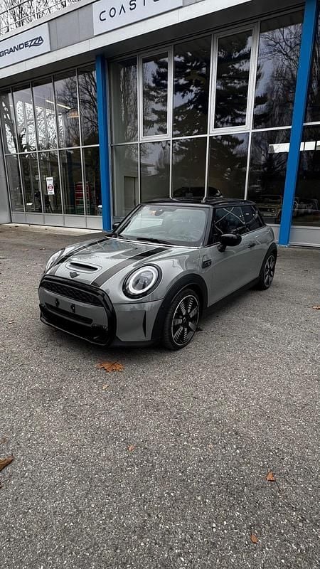 Gebraucht Mini Cooper S 178 PS (130 kW) 2021 Kleinwagen