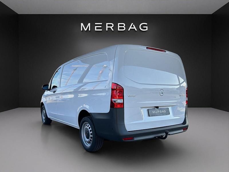 Neu Mercedes Vito 102 PS (75 kW) 2025 Van