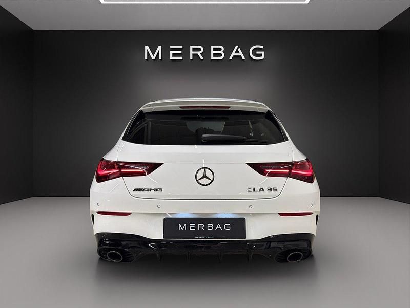 Neu Mercedes CLA35 AMG Shooting Brake AMG 306 PS (225 kW) 2025 Kombi