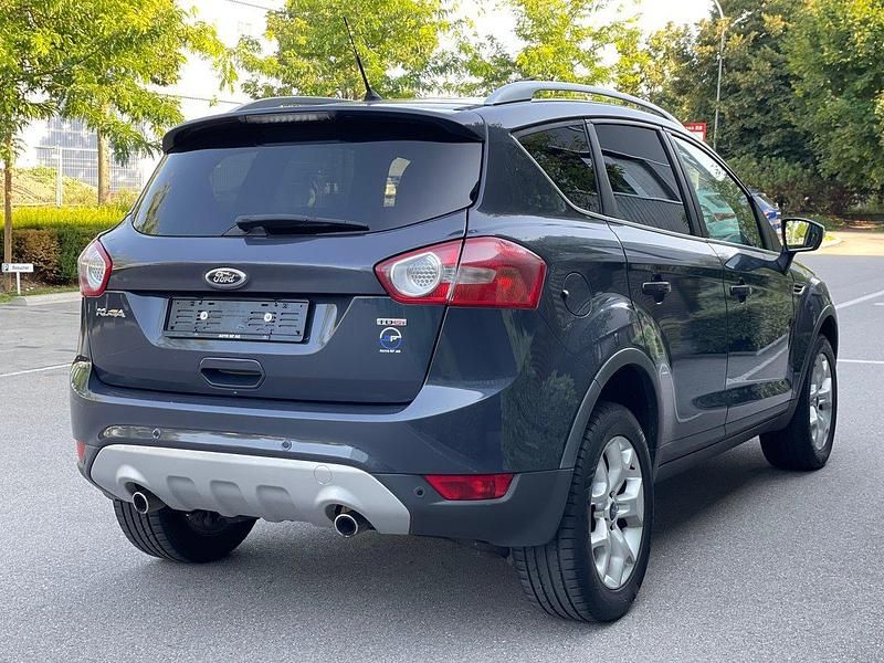 Gebraucht Ford Kuga 140 PS (102 kW) 2010 SUV