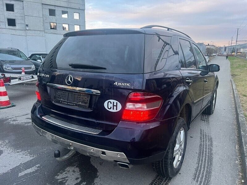 Gebraucht Mercedes ML320 224 PS (164 kW) 2007 SUV