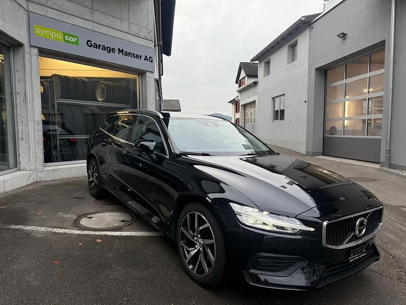 Gebraucht 2020 Volvo V60 Momentum Kombi | CHF 20’990 - Bild 1/4