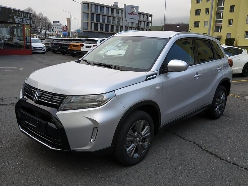 Neu Suzuki Vitara 110 PS (80 kW) 2025 Kombi
