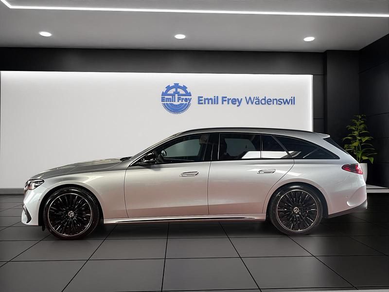 Neu Mercedes E220 AMG line 220 PS (161 kW) 2025 Silber Kombi