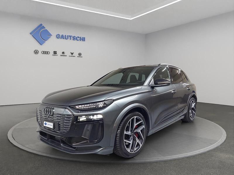 Grau Gebraucht 2024 Audi SQ6 e-tron Ambiente SUV | CHF 84’800 (Teuer) - Bild 1/4