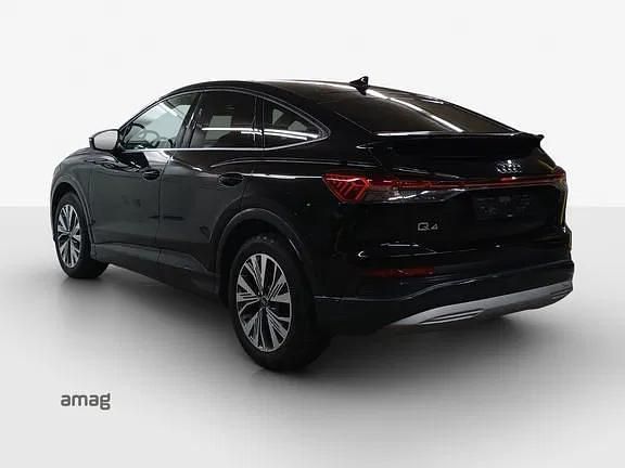Gebraucht Audi Q4 e-tron Ambiente 125 kW (170 PS) 2022 Mythosschwarz metallic SUV