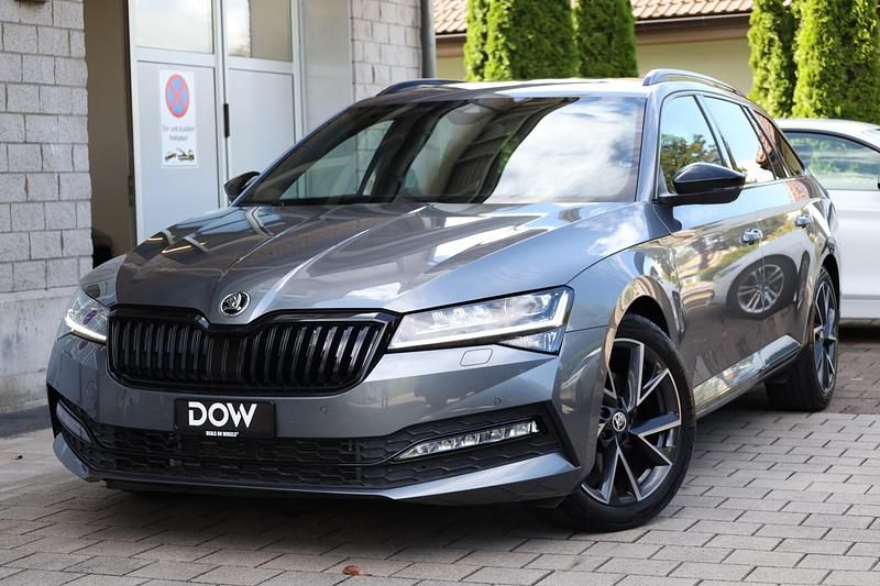 Gebraucht 2024 Skoda Superb SportLine Kombi | CHF 38’850 (Teuer) - Bild 1/4