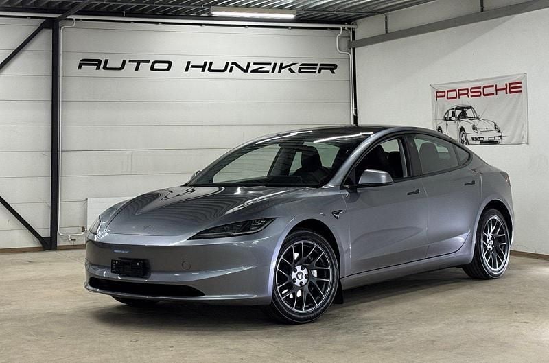 Gebraucht Tesla Model 3 Long Range RWD 235 kW (320 PS) 2025 Limousine