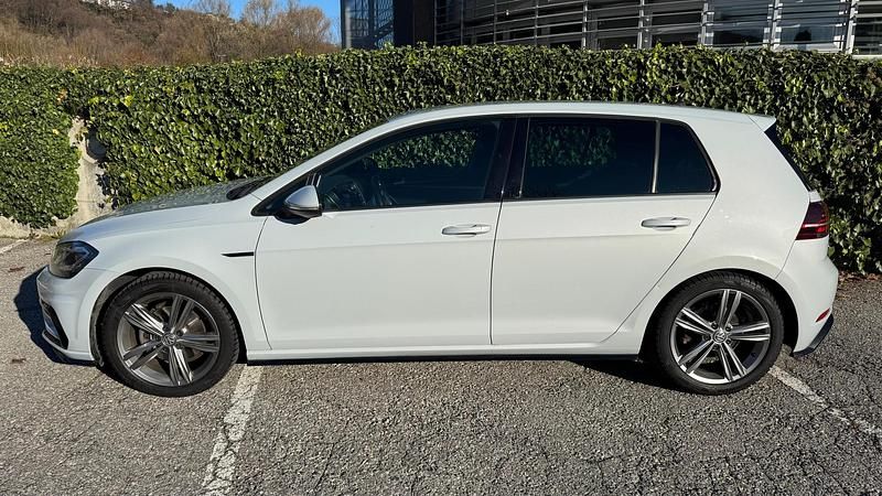 Gebraucht VW Golf VII Comfortline 125 PS (91 kW) 2017