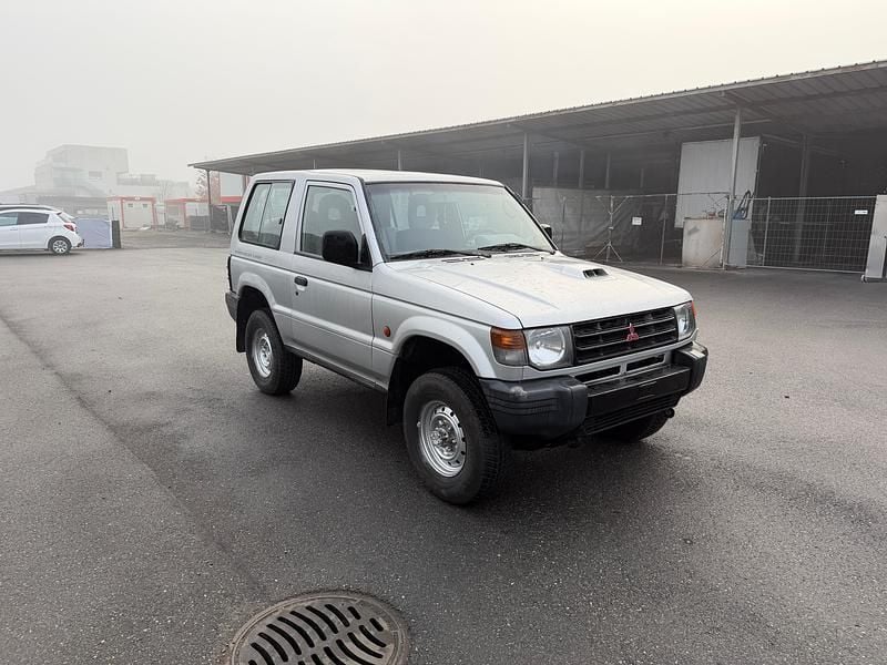 Gebraucht 2002 Mitsubishi Pajero SUV | CHF 9’490 (Fairer Preis) - Bild 1/4