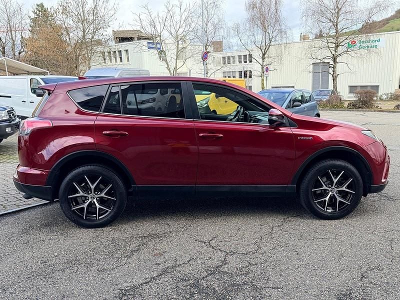 Gebraucht Toyota RAV4 Hybrid Premium 197 PS (144 kW) 2017 SUV