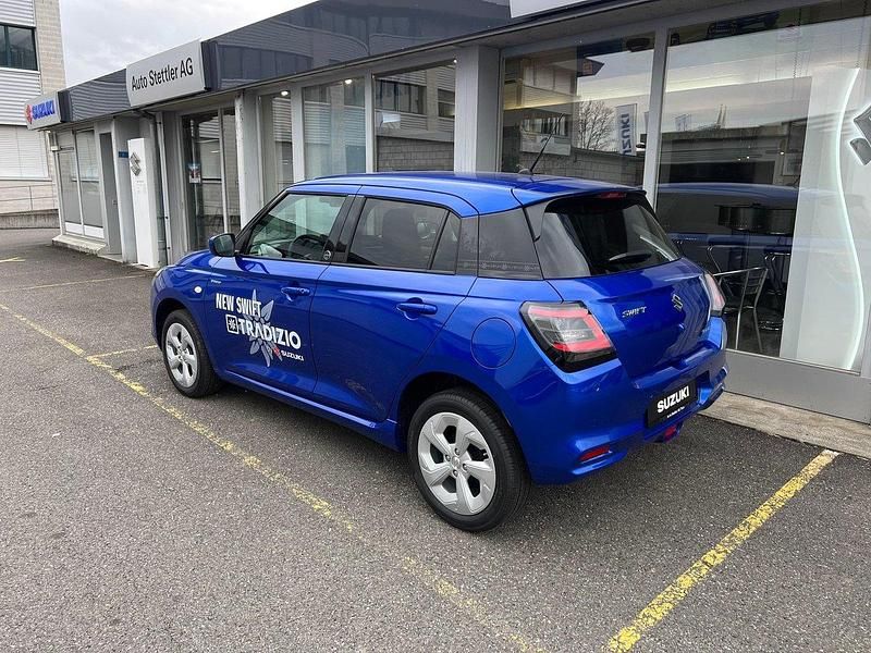 Neu Suzuki Swift 82 PS (60 kW) 2025 Limousine