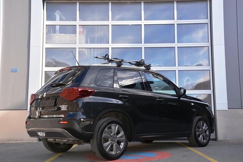 Gebraucht Suzuki Vitara 129 PS (94 kW) 2022 SUV