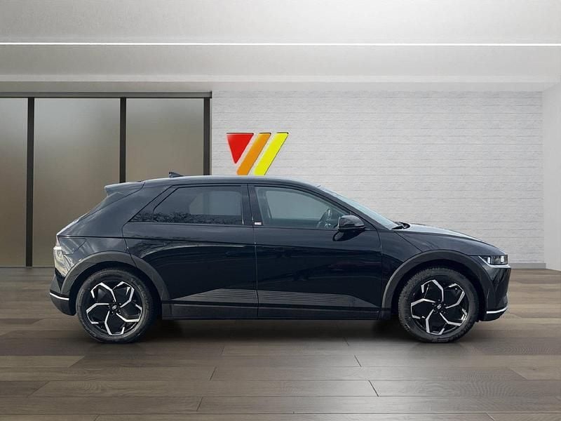 Schwarz Neu 2025 Hyundai Ioniq Kleinwagen | CHF 42’875 - Bild 1/4