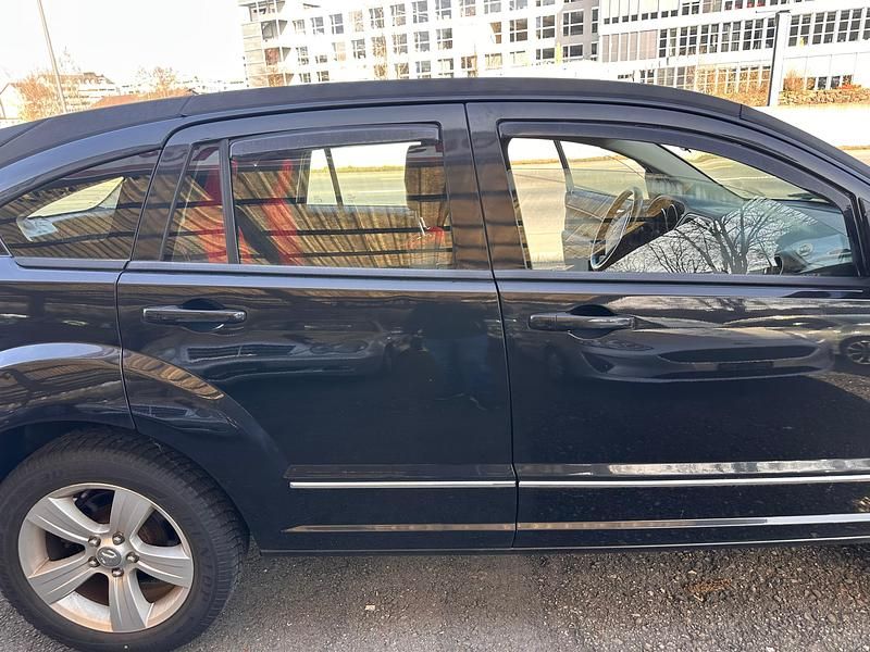 Gebraucht Dodge Caliber SXT 156 PS (114 kW) 2011 Kleinwagen