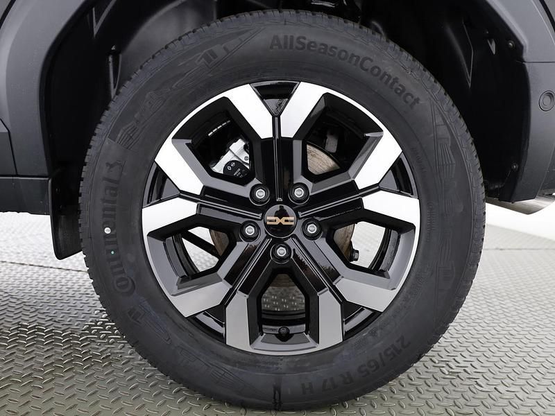 Neu Dacia Duster Extreme 131 PS (96 kW) 2025 Schwarz SUV