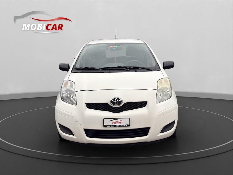 Gebraucht Toyota Yaris Terra 69 PS (50 kW) 2010 Kleinwagen