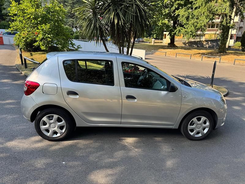 Gebraucht Dacia Sandero 90 PS (66 kW) 2014 Kleinwagen