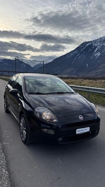 Gebraucht Fiat Punto Lounge 105 PS (77 kW) 2013 Kleinwagen