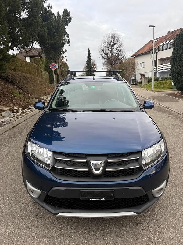 Gebraucht 2016 Dacia Sandero Lauréate | CHF 4’900 (Fairer Preis) - Bild 1/4