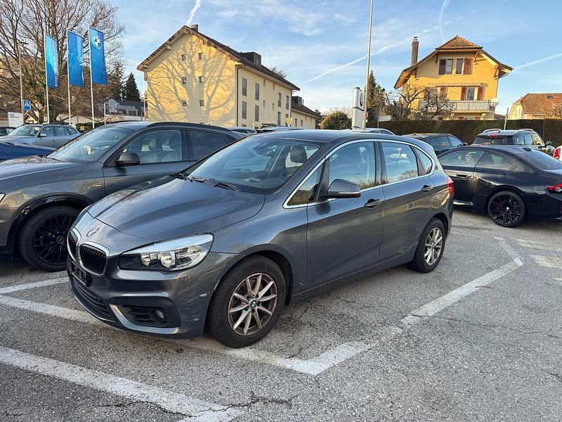 Gebraucht 2015 BMW 218 Active Tourer Sport Line Van / Kleinbus | CHF 3’900 - Bild 1/4