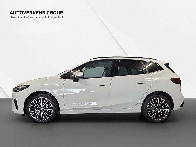 Gebraucht BMW 218 Active Tourer 150 PS (110 kW) 2024 Van / Kleinbus