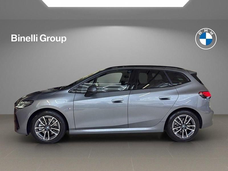 Gebraucht BMW 223 Active Tourer M Sport 211 PS (155 kW) 2024 Van / Kleinbus