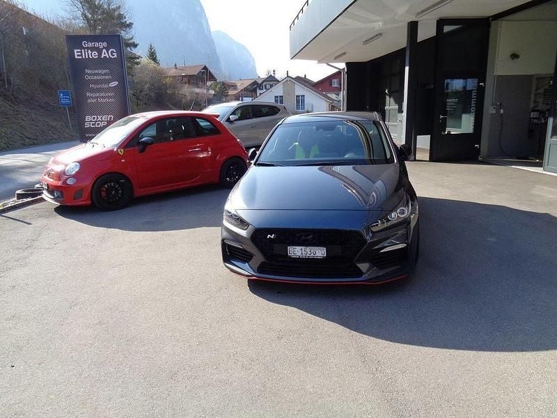 Gebraucht Hyundai i30 275 PS (202 kW) 2019 Limousine