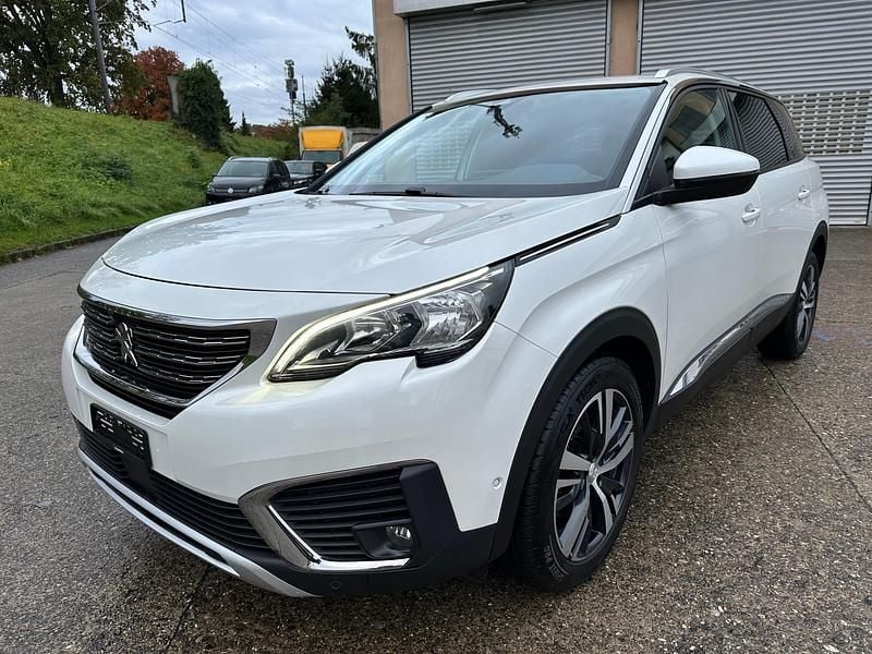 Gebraucht 2017 Peugeot 5008 Allure Van / Kleinbus | CHF 14’900 - Bild 1/4