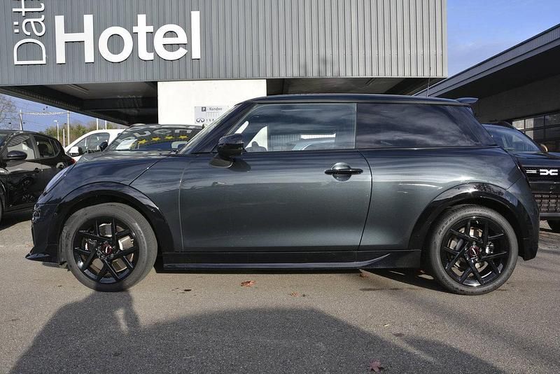 Gebraucht Mini Cooper 156 PS (114 kW) 2024 Kleinwagen