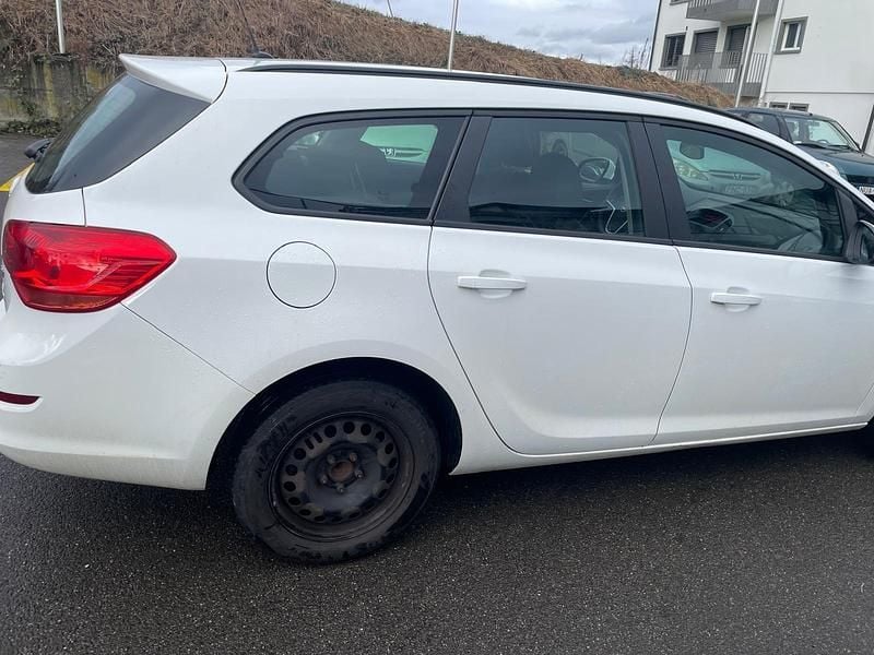 Gebraucht Opel Astra Enjoy 110 PS (80 kW) 2012