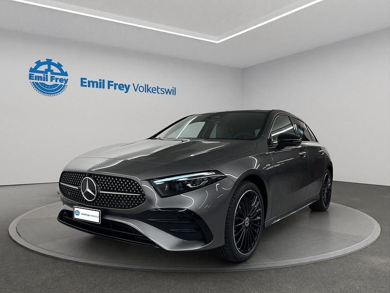 Grau Neu 2025 Mercedes A250 AMG line Limousine | CHF 42’900 - Bild 1/4