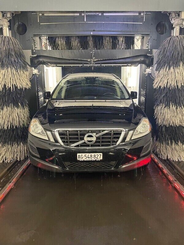 Gebraucht 2010 Volvo XC60 Kinetic SUV | CHF 7’500 (Fairer Preis) - Bild 1/4