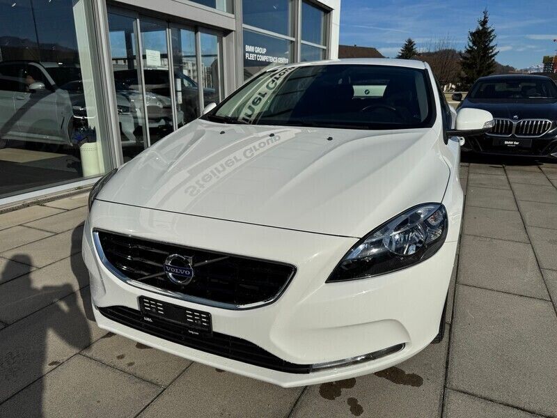 Gebraucht 2016 Volvo V40 Kombi | CHF 12’900 (Fairer Preis) - Bild 1/4