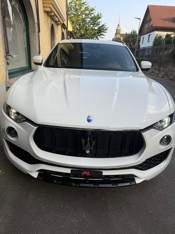 Gebraucht 2017 Maserati Levante SUV | CHF 13’000 - Bild 1/4