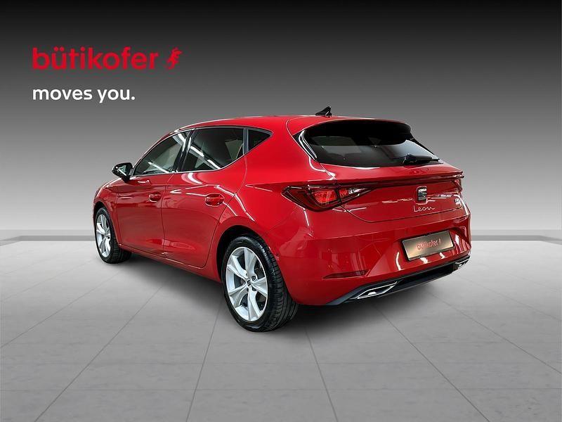 Gebraucht Seat Leon FR 204 PS (150 kW) 2022 Rot Limousine