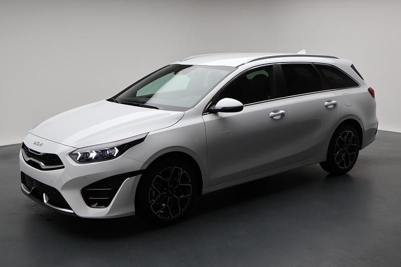 Neu Kia Ceed Sportswagon GT-Line 140 PS (102 kW) 2025 Weiss Kombi