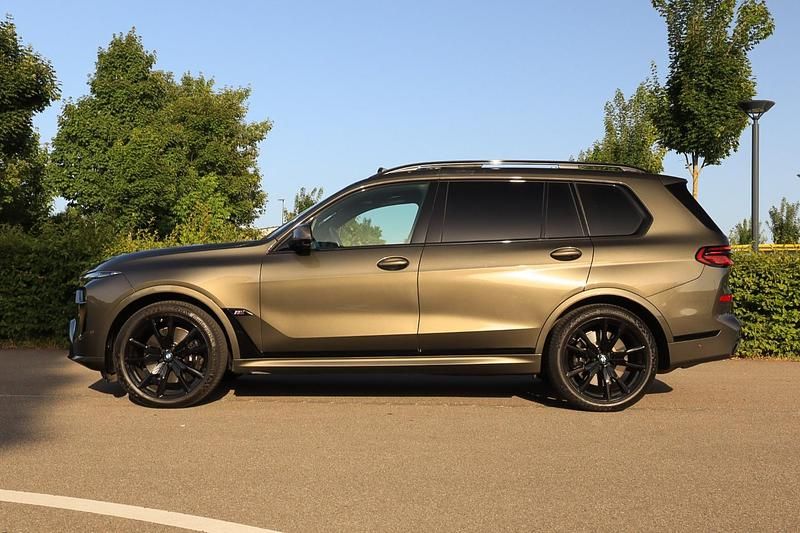 Gebraucht BMW X7 M Sport 530 PS (389 kW) 2023 SUV