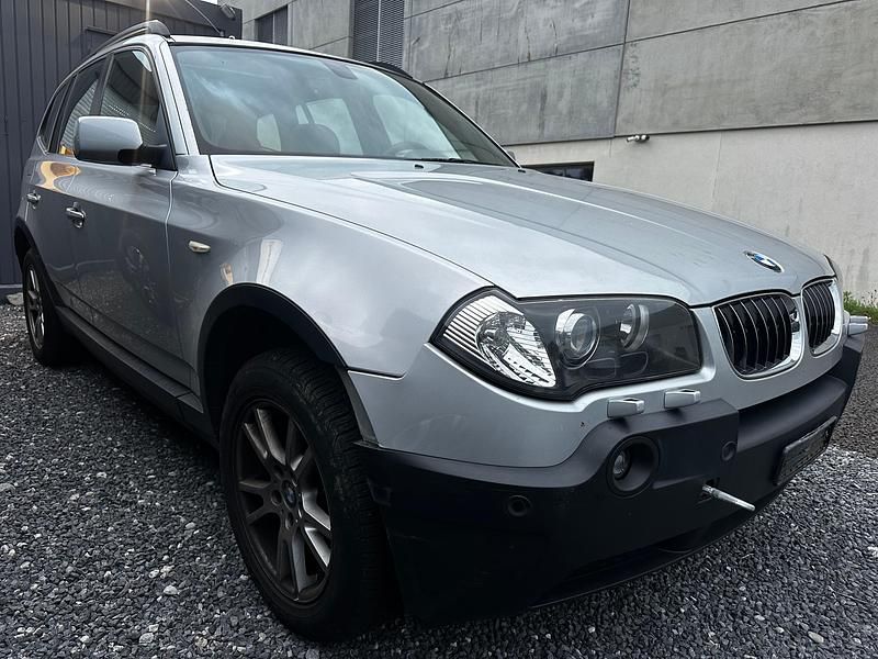 Gebraucht 2005 BMW X3 SUV | CHF 1’380 - Bild 1/4