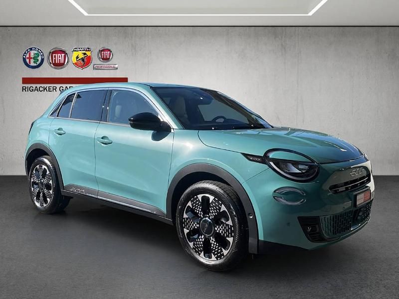 Gebraucht Fiat 600 La Prima 114 kW (156 PS) 2024 Blau SUV
