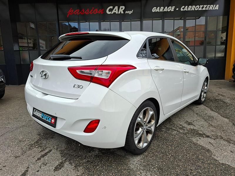 Gebraucht Hyundai i30 128 PS (94 kW) 2014