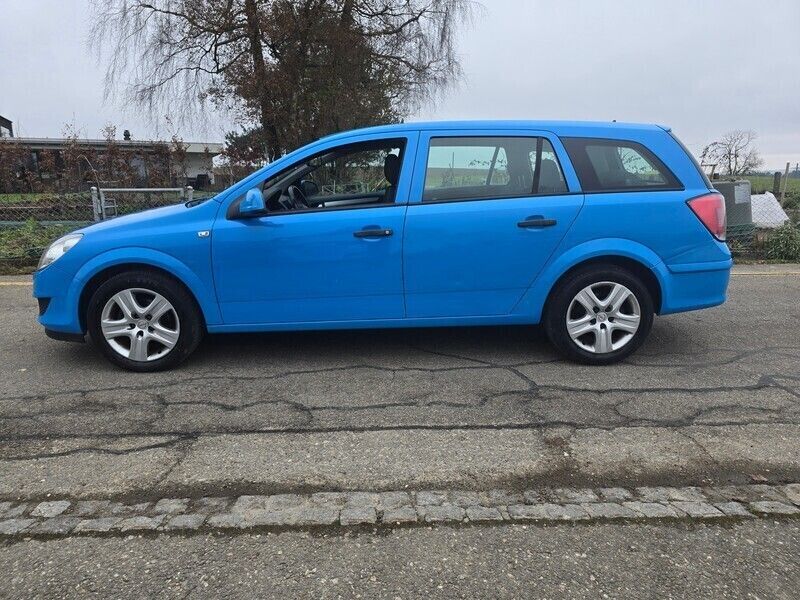 Gebraucht Opel Astra 115 PS (84 kW) 2010