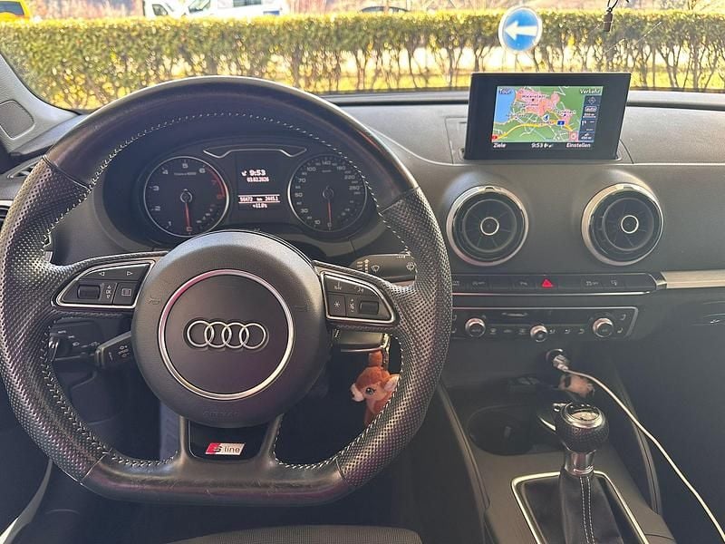 Gebraucht Audi A3 Ambiente 140 PS (102 kW) 2014 Cabrio