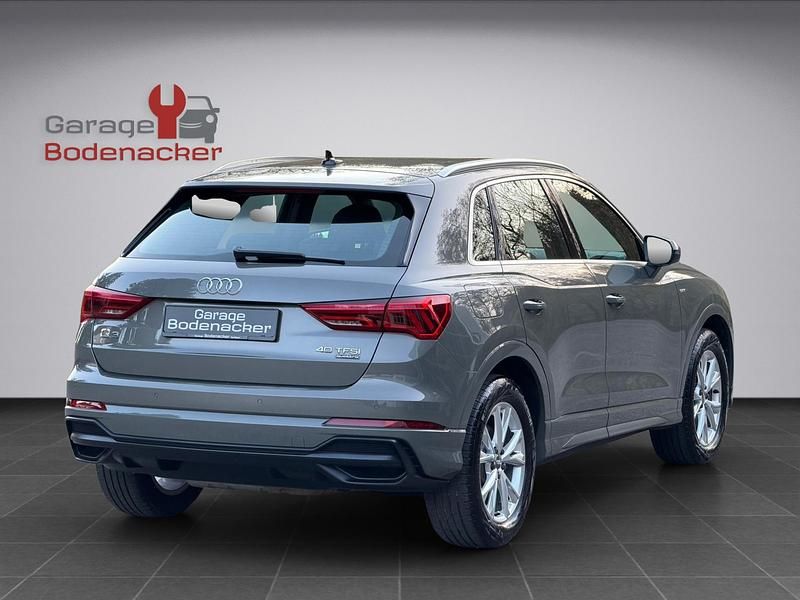 Gebraucht Audi Q3 S-Line 190 PS (139 kW) 2019 SUV