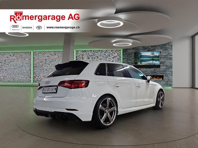 Gebraucht Audi RS3 Sportback Comfort 400 PS (294 kW) 2017 Weiss Kleinwagen