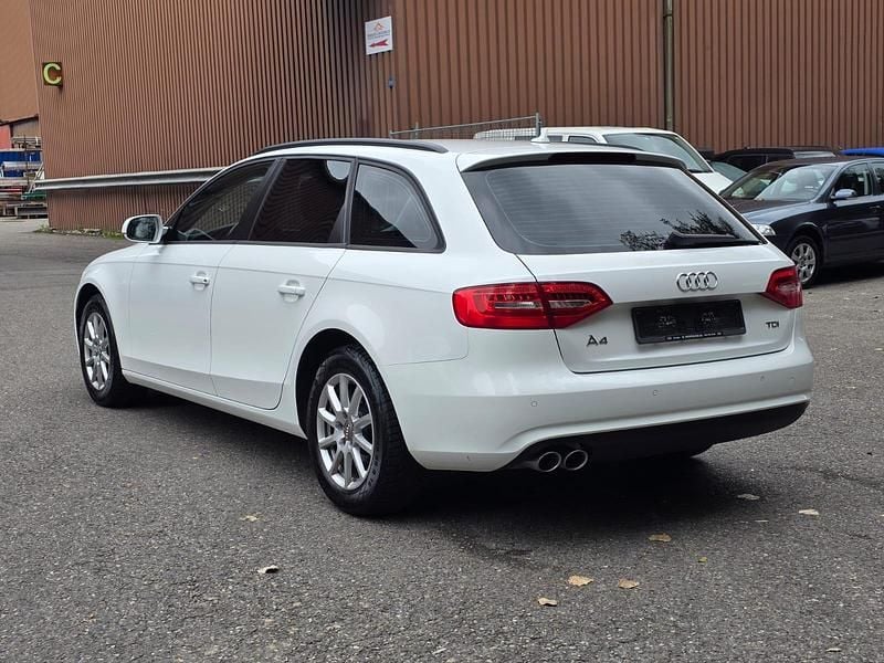 Gebraucht Audi A4 Attraction 150 PS (110 kW) 2014 Kombi